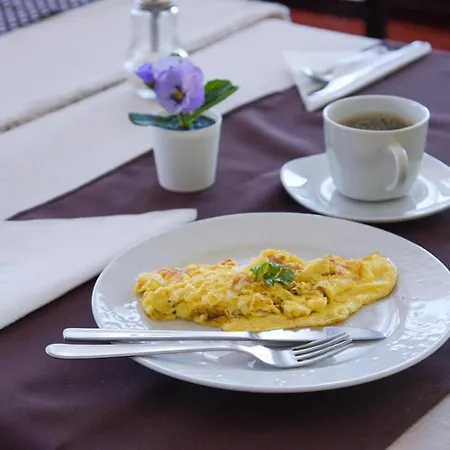 Bellavista 3* パグ